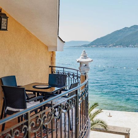 Apartment Villa Marija Tivat Exterior photo